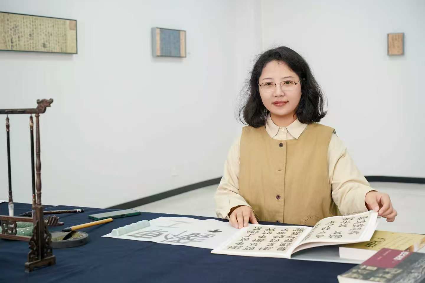 【师者华章】黄朋贤：师者，以德立身、以爱育人